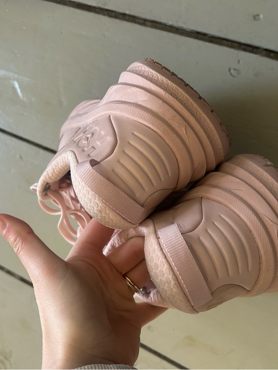 Sold - Picture 4 of 11